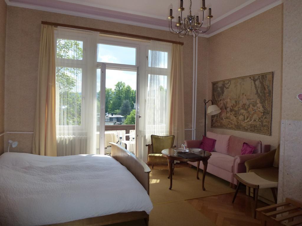 Hotel Tanneck Baden-Baden Eksteriør bilde